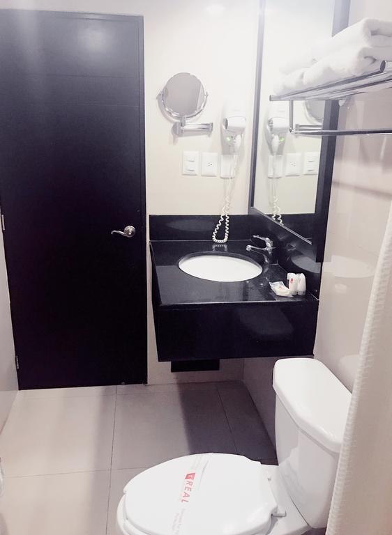 Real Avenida Hotel Tuxtla Gutierrez Bagian luar foto
