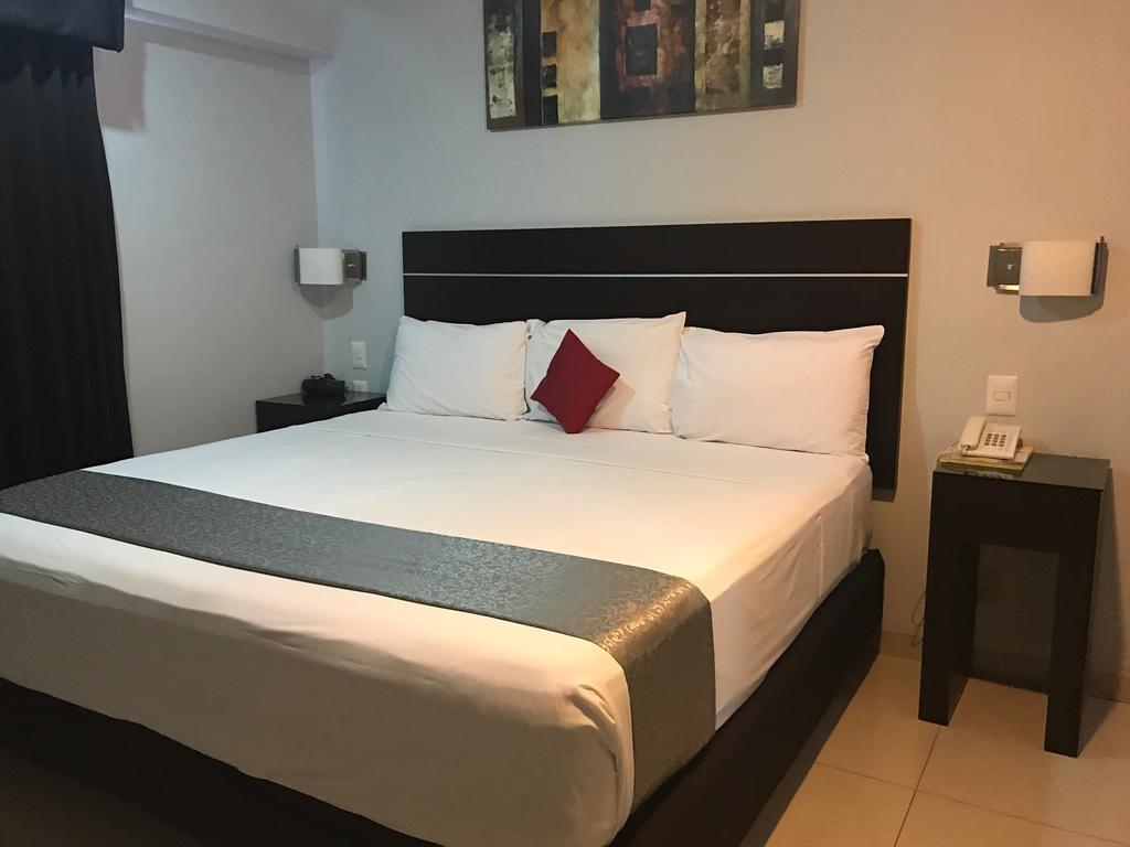 Real Avenida Hotel Tuxtla Gutierrez Bagian luar foto
